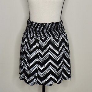 Joe B Black and White Chevron Skirt